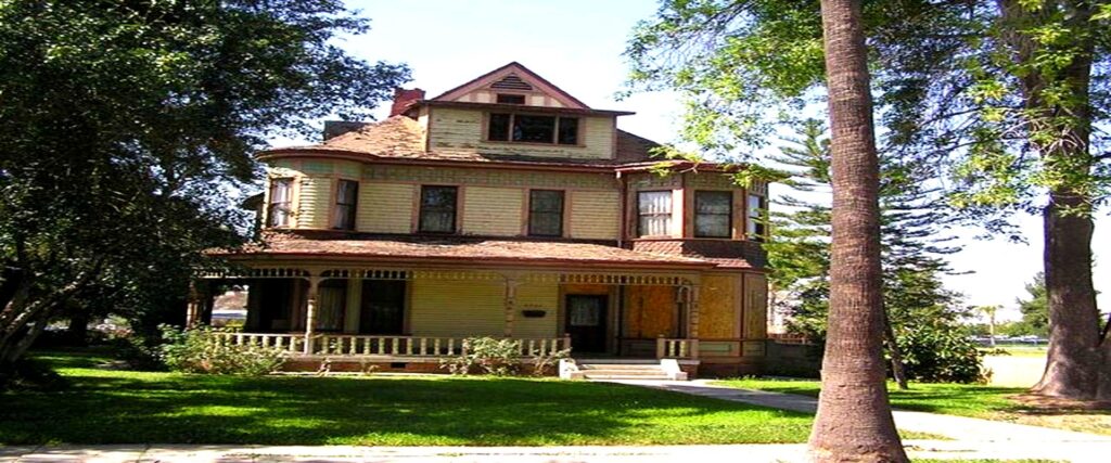 Historic Restoration Sweat House 2017